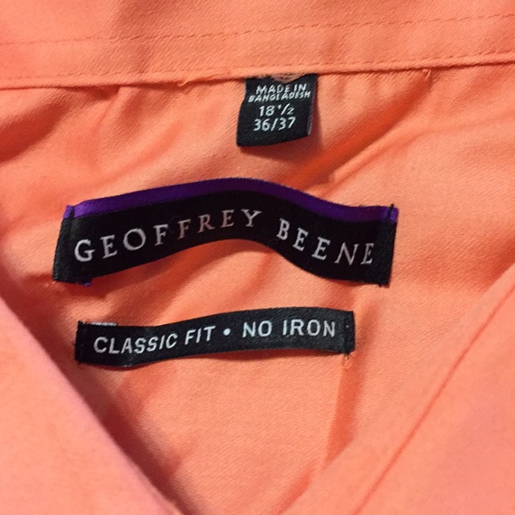 Button up top - Picture 5 of 8